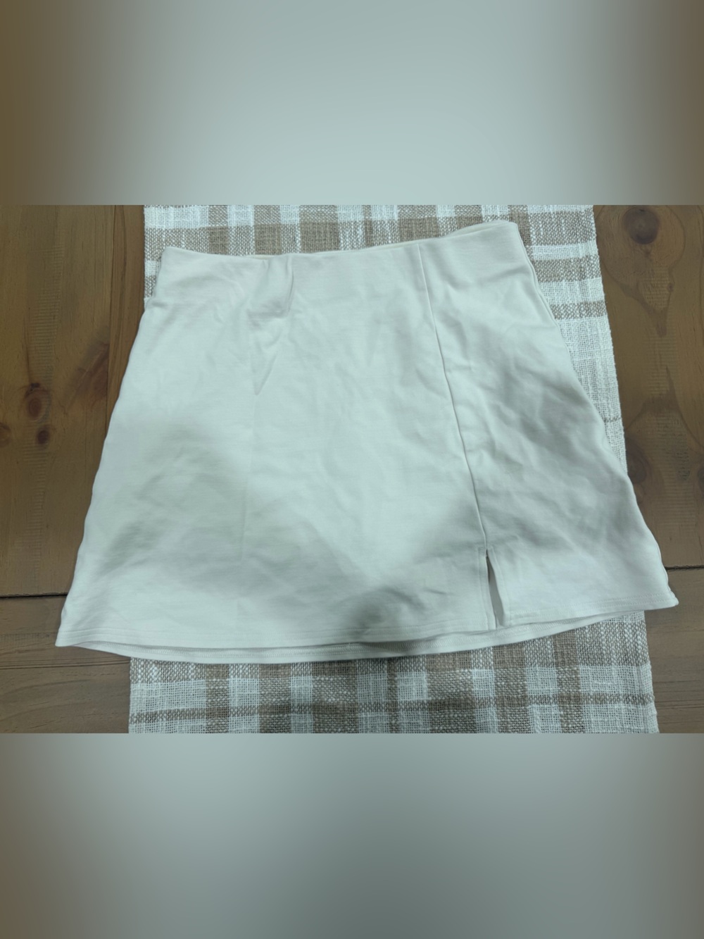 American Eagle Outfitters Cream Mini Skort